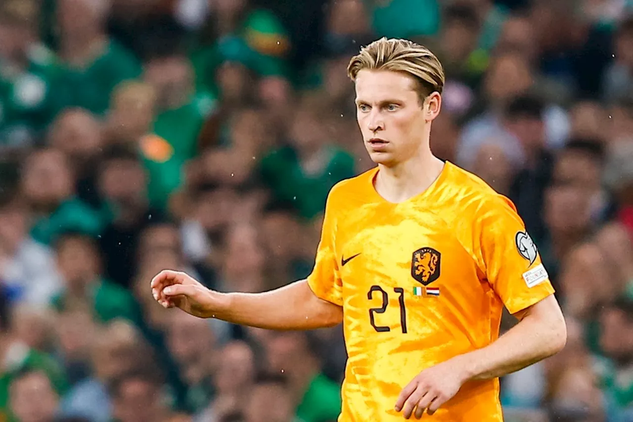 Nederland met Weghorst, Van Hecke en Frenkie de Jong tegen Hongarije