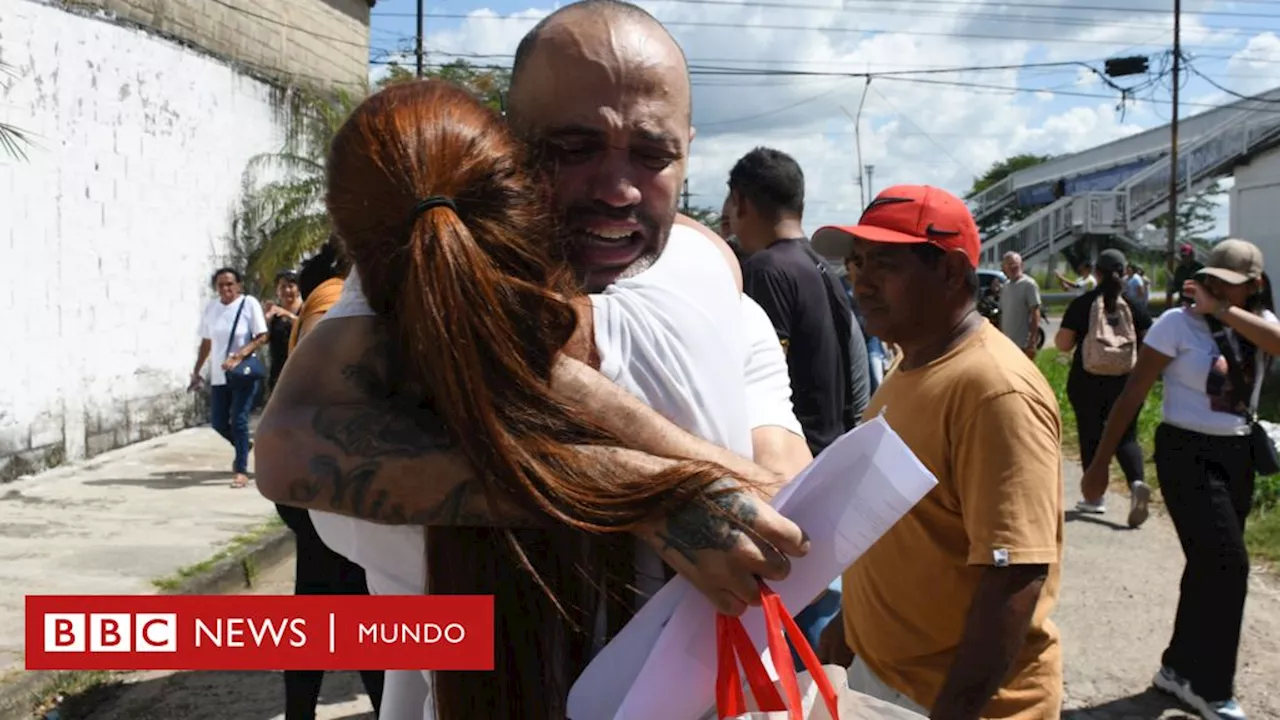 Las autoridades venezolanas excarcelan a decenas de opositores detenidos tras las elecciones, segun grupos activistas