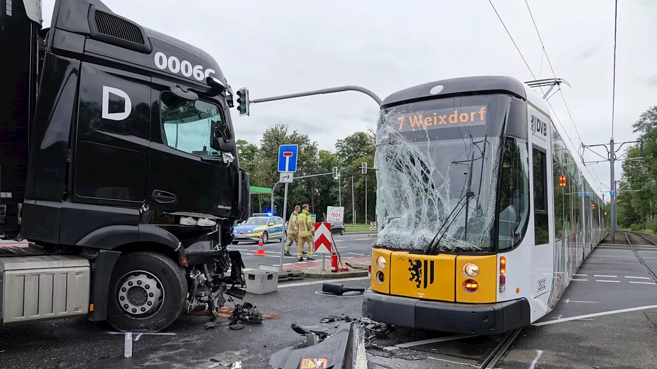 Carolabrücke: Mehr Bus- und Bahnunfälle nach Brücken-Einsturz