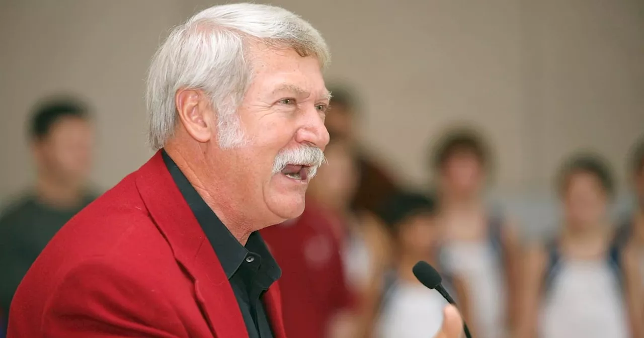 Bela Karolyi, gymnastics coach who mentored Nadia and Mary Lou and courted controversy, dies at 82