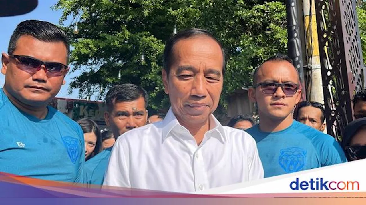 Jokowi Ungkap Alasan Masih Kerap Pakai Kemeja Putih Usai Purnatugas