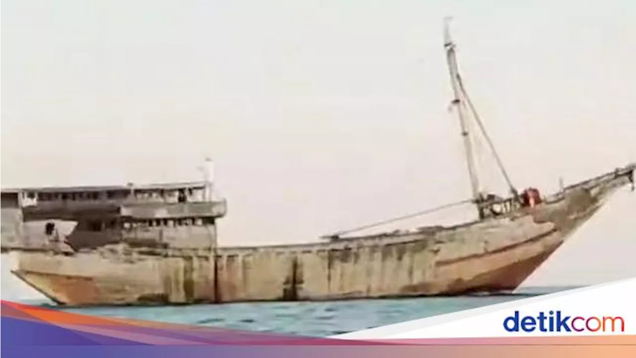 Terjawab Misteri Penampakan 'Kapal Hantu' di Laut Mondoliko Jepara