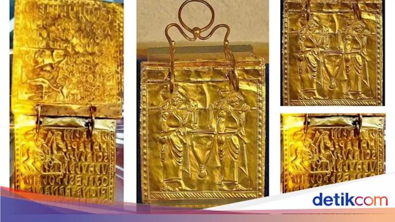 Ternyata Ini Buku Tertua di Dunia, Halamannya Berlapis Emas