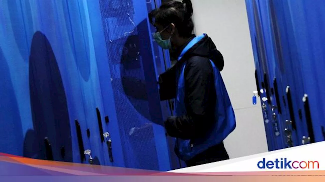 Menteri Ekonomi Kreatif Ajak Santri Ikut Berantas Judi Online