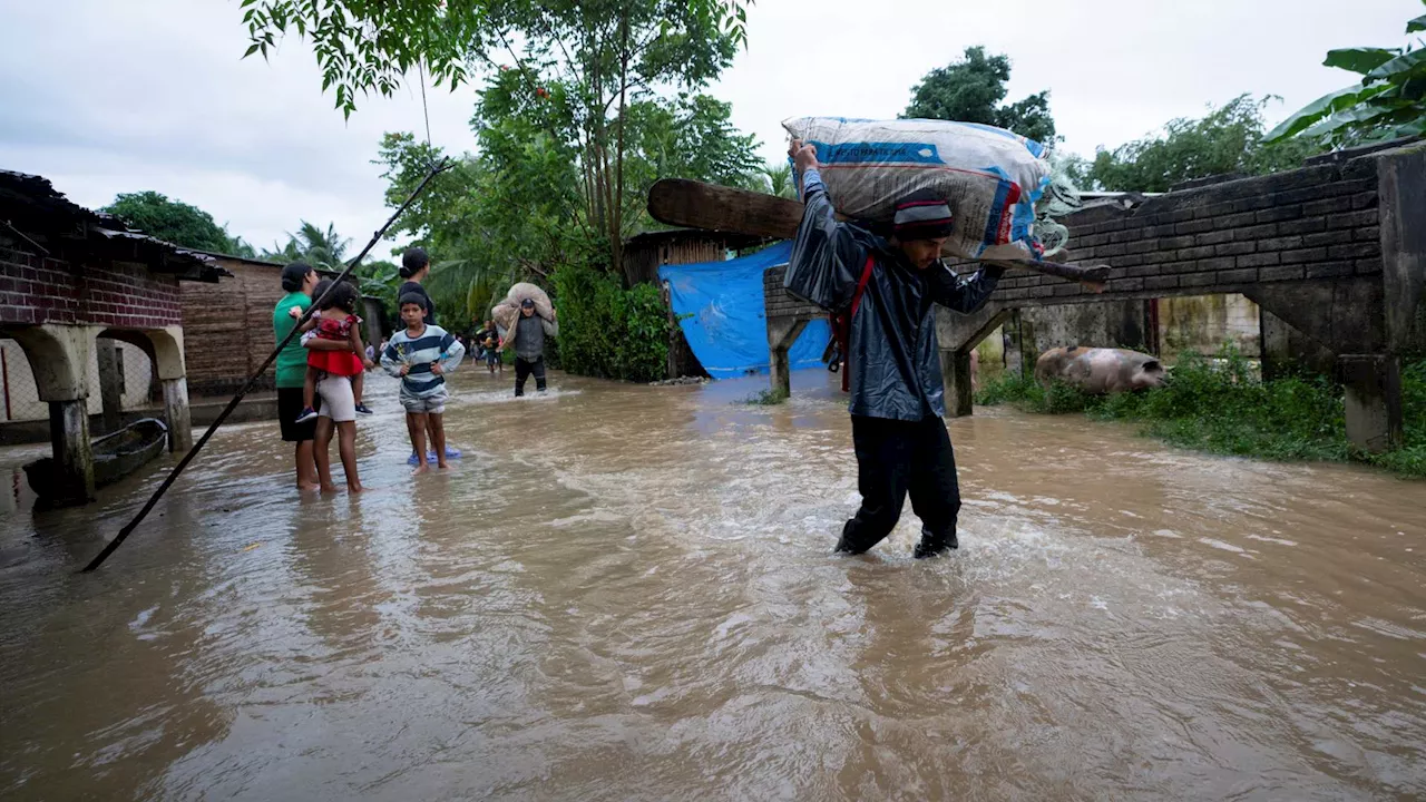 Tormenta Sara Degrada Depresión Tropical Hoy. Deja un Muerto Miles Afectados Honduras