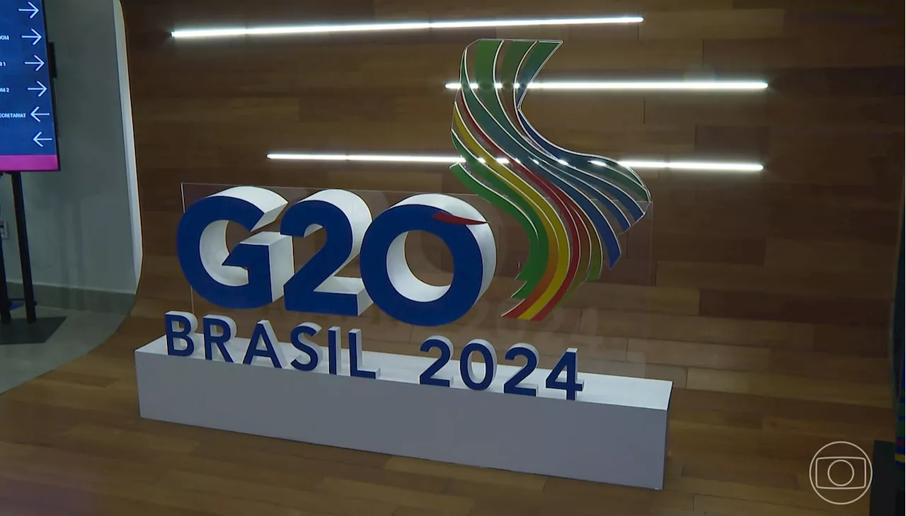 Representantes da sociedade civil entregam declaração do G20 Social ao presidente Lula | Jornal Nacional