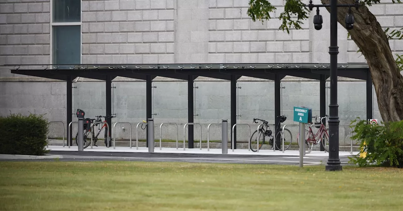 Plans for a bicycle maintenance station at Leinster House ‘stall’ after furore over €336,000 shelter