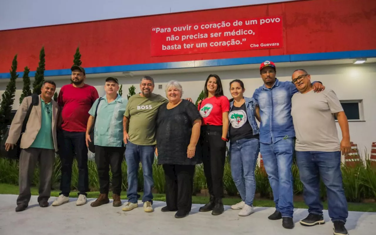 Filha de Che Guevara visita hospital com o nome do pai em Maricá