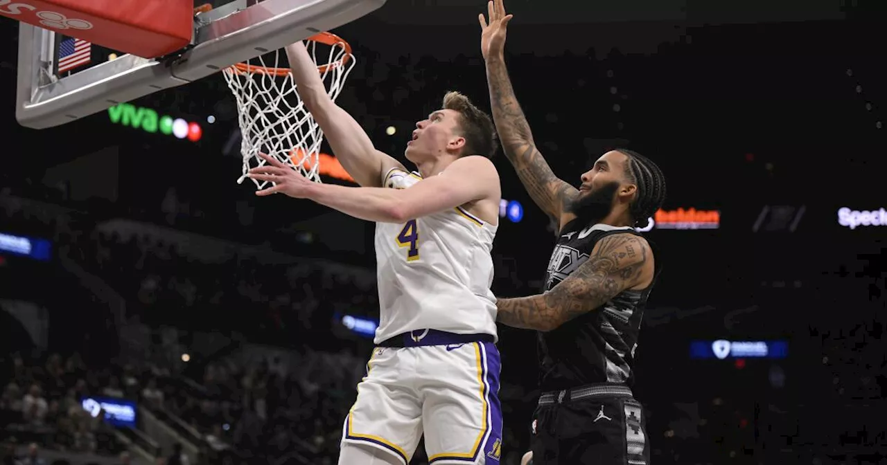 Lakers rookie Dalton Knecht is taking his shot, and swishing it