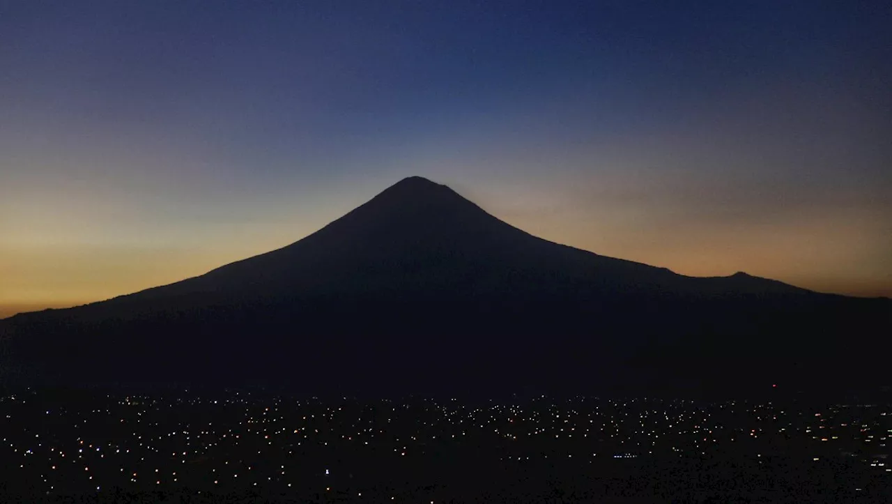 Volcán Popocatépetl HOY: Registra 23 exhalaciones y posible caída de ceniza en Puebla y Edomex