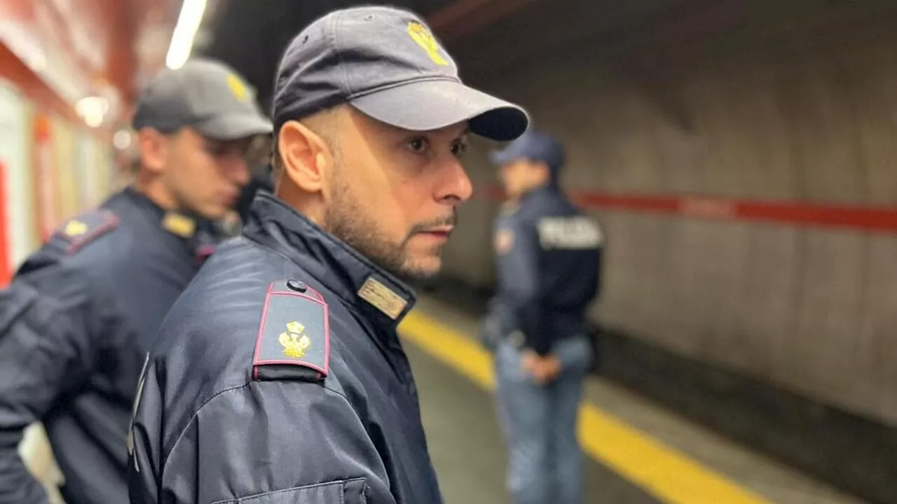 Furti in metro: banda di borseggiatrici si fa largo fra la folla inseguita dalla polizia, una era incinta