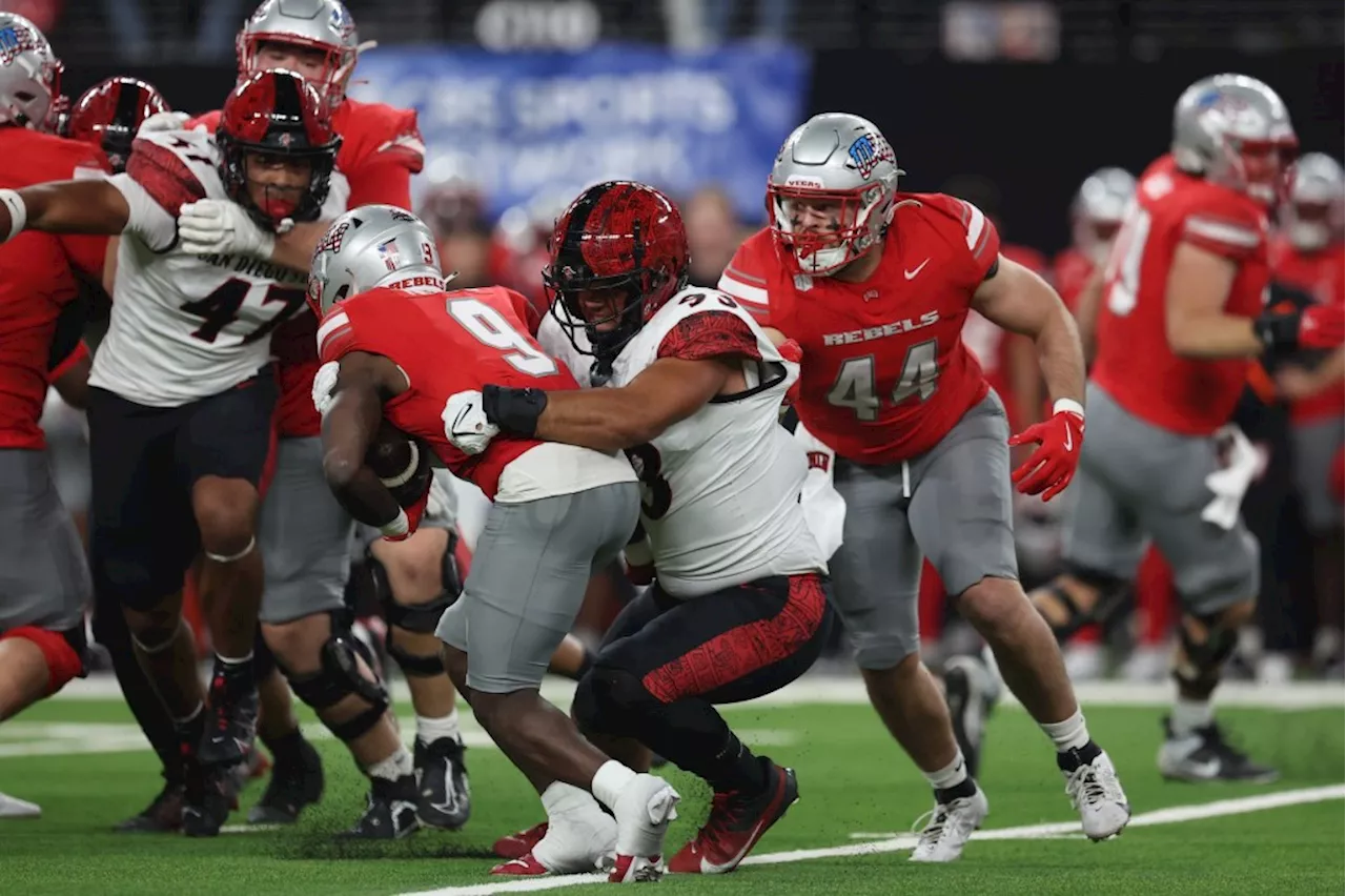 San Diego State’s 41-20 loss to UNLV officially ends Aztecs’ hopes for bowl eligibility