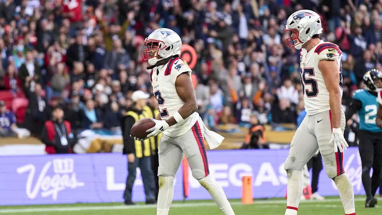 New England Patriots Rule Out Seven Players vs. Rams