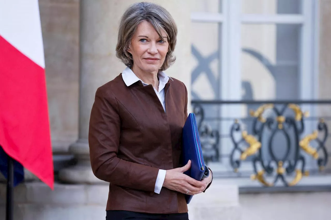 Trois jours de carence : la ministre de l’Éducation favorable à une « égalité de traitement » entre public et privé