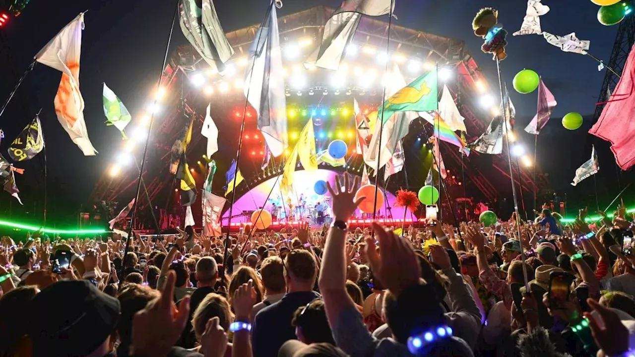 Glastonbury Festival tickets sell out in less than half an hour United Kingdom