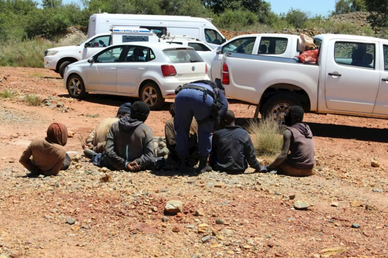 Court orders illegal miners in Stilfontein be allowed to exit shaft