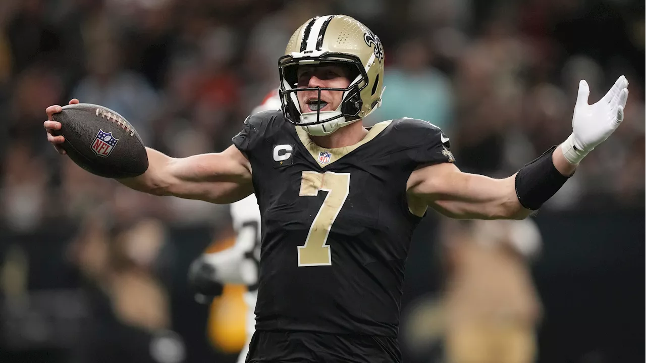 Hill runs for three TDs as Saints top struggling Browns