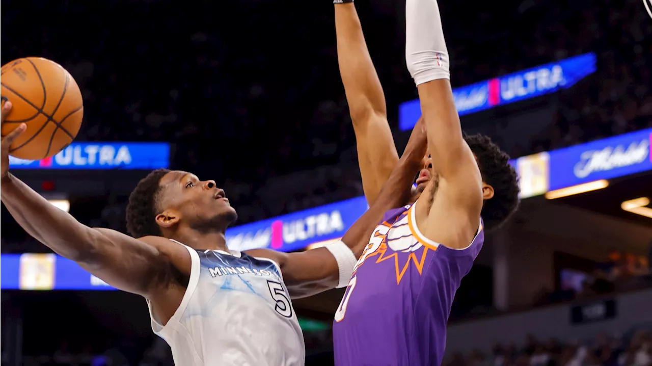 Randle hits three at buzzer to lift Timberwolves over Booker, Suns