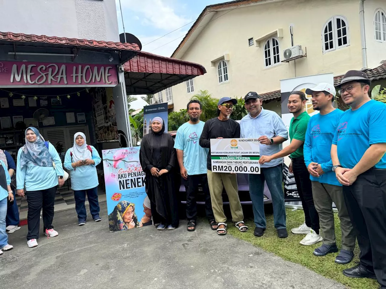 Charity Box Yayasan Pekema bantu warga emas, artis uzur