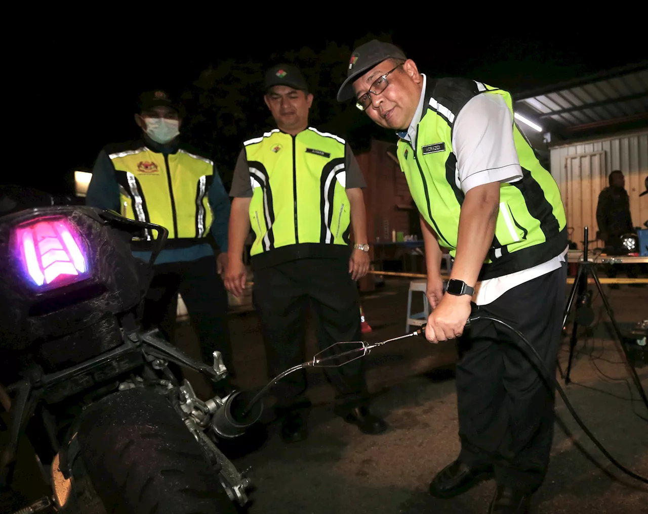 Pencemaran bunyi, asap: Pemilik kenderaan dikompaun RM374,000