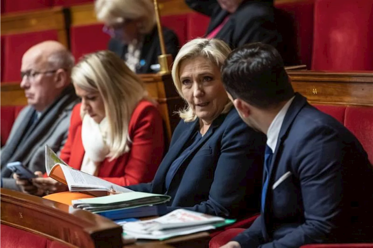 French far-right raises stakes with new threats to dismantle govt