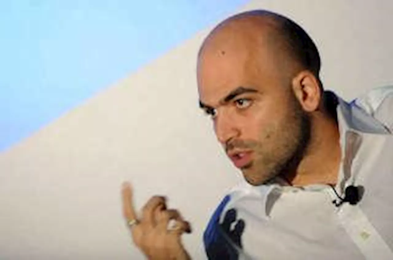 Saviano, ira dopo ennesimo rinvio del processo: 'Italia Paese a vocazione mafiosa'