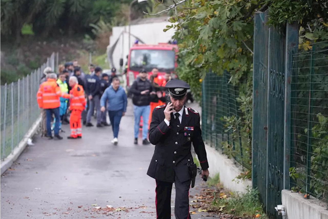 Esplode un deposito abusivo di fuochi d'artificio, tre morti a Ercolano