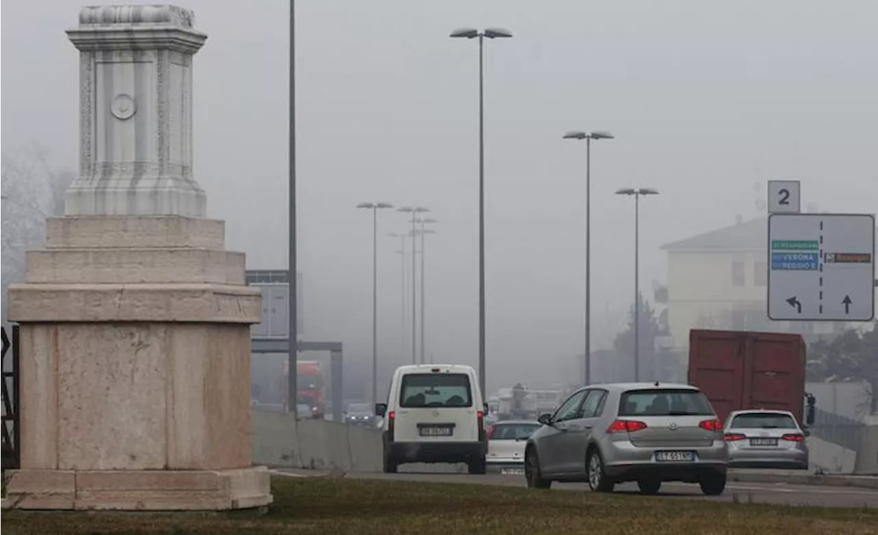 Torna l'allerta smog in Emilia-Romagna, è bollino rosso