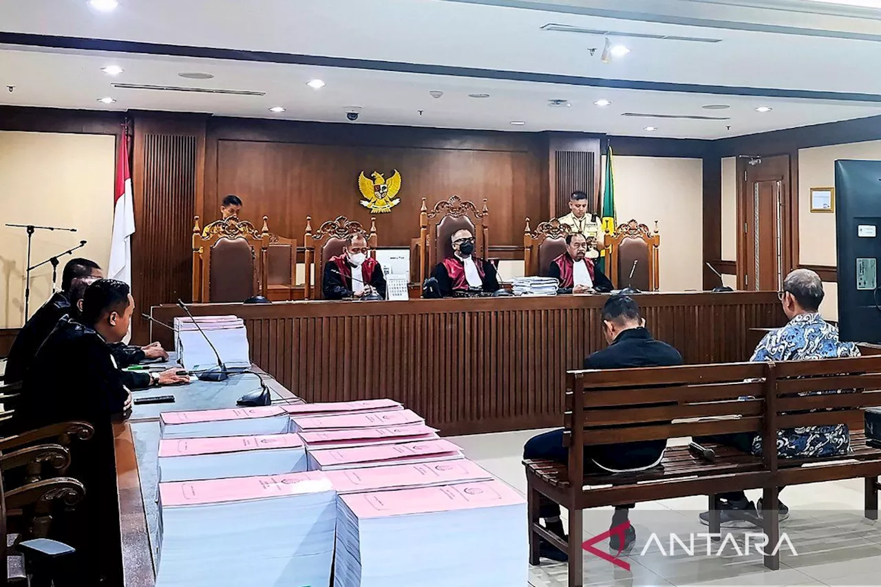 Tiga eks Kadis ESDM Babel dituntut 6-hingga 7 tahun penjara