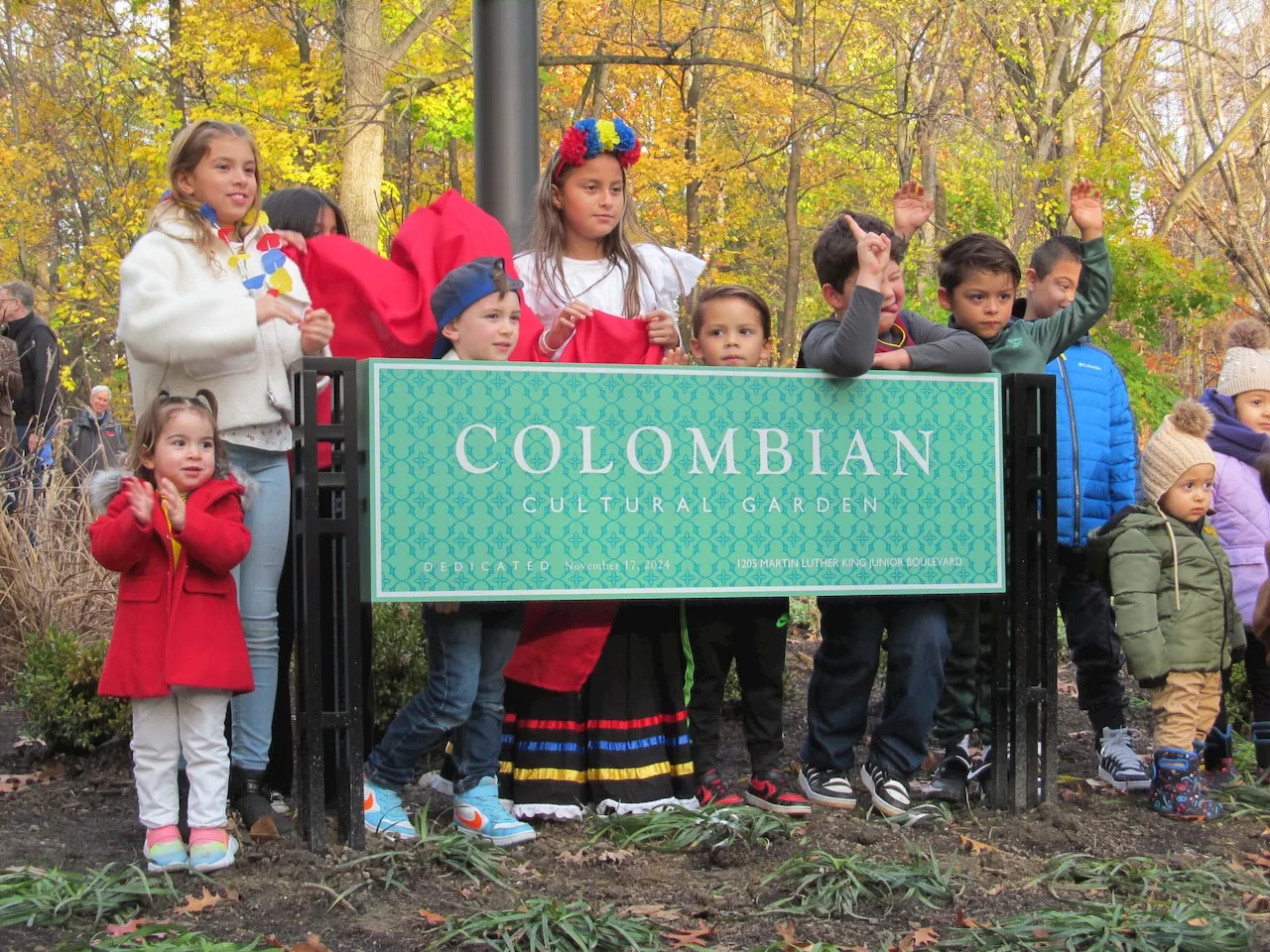 Cleveland Cultural Gardens officially dedicates Colombian garden as its first Hispanic or Latin plot [photo g