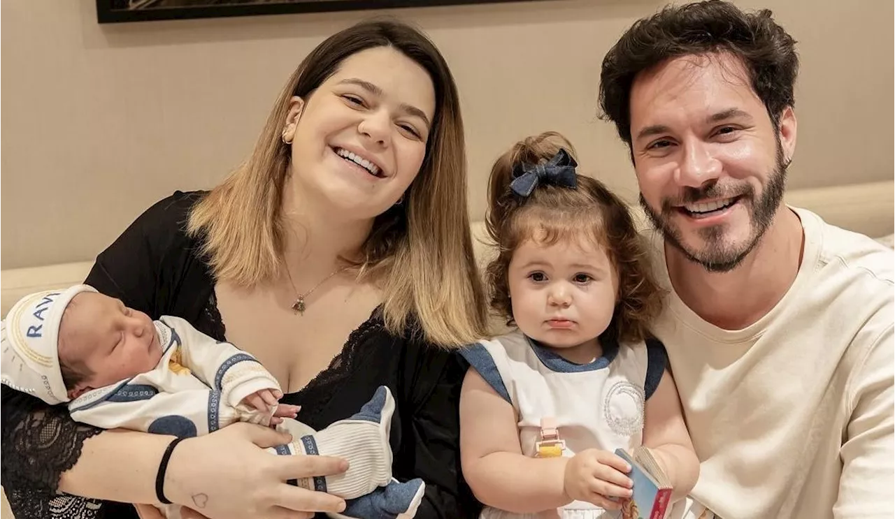 Eliezer se declara em foto com Viih Tube e filhos: “Só agradecer”