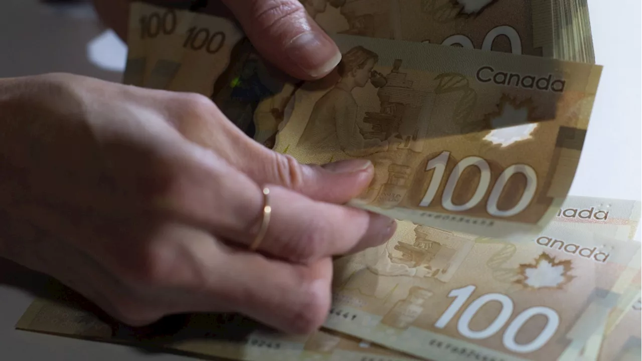 Calgary's living wage now $10 per hour above Alberta's minimum wage