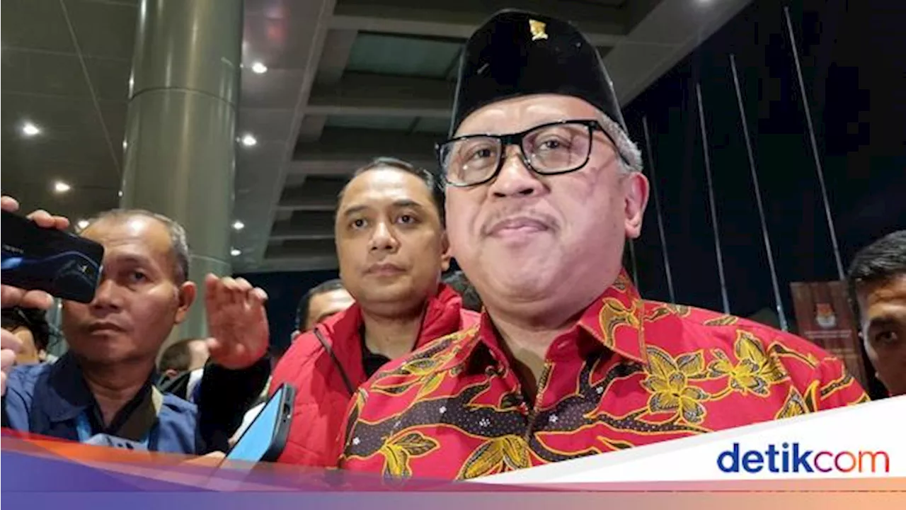 Hasto Sebut Kekuatan Risma-Gus Hans dari Tuhan dan Masyarakat