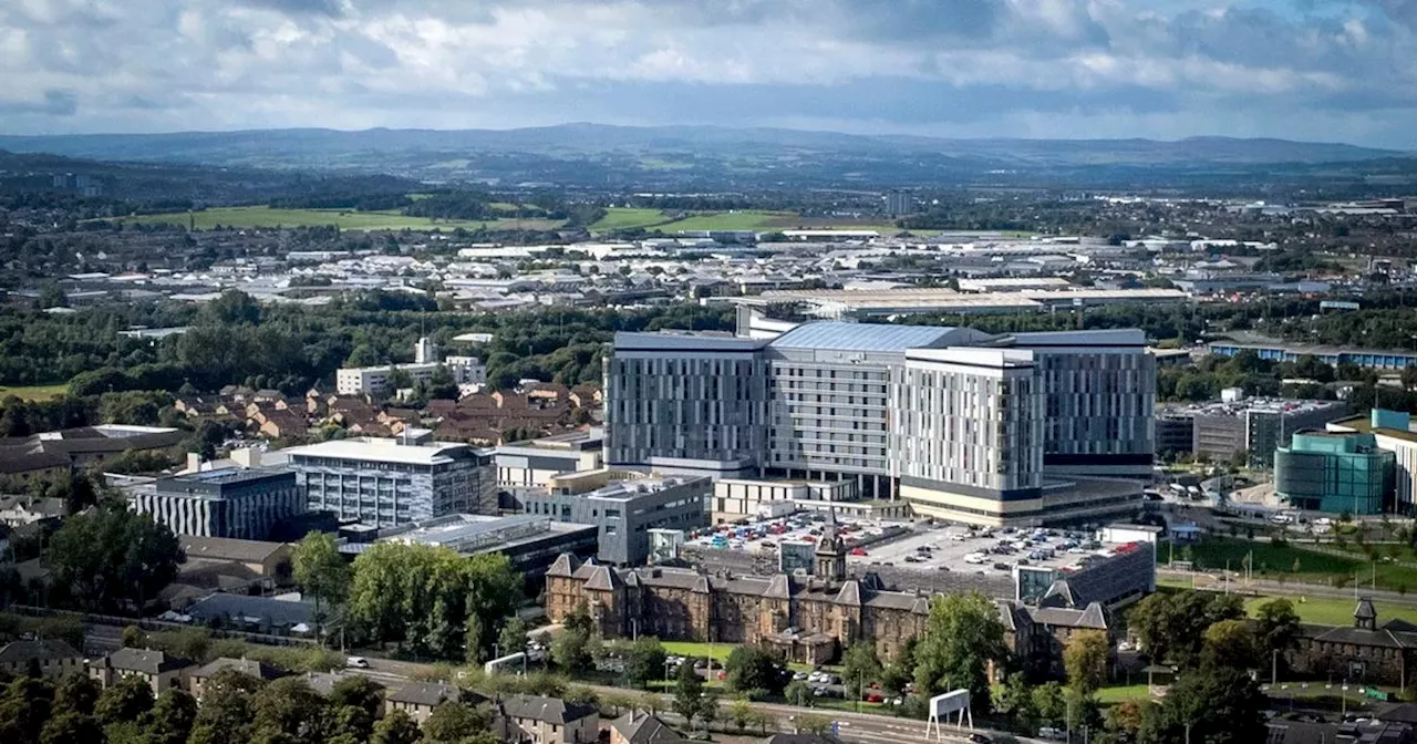 Glasgow hospital bosses failed to report four new 'pigeon poo' infection cases