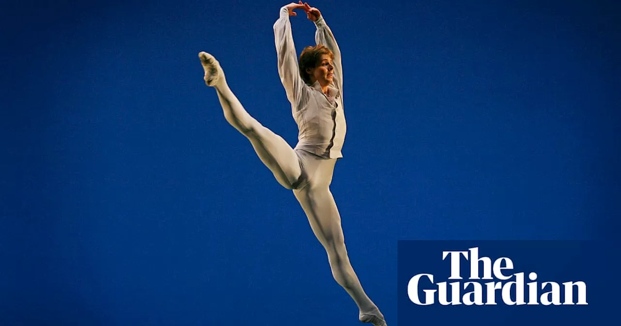 Vladimir Shklyarov, Russian ballet star, dies aged 39 after falling from building