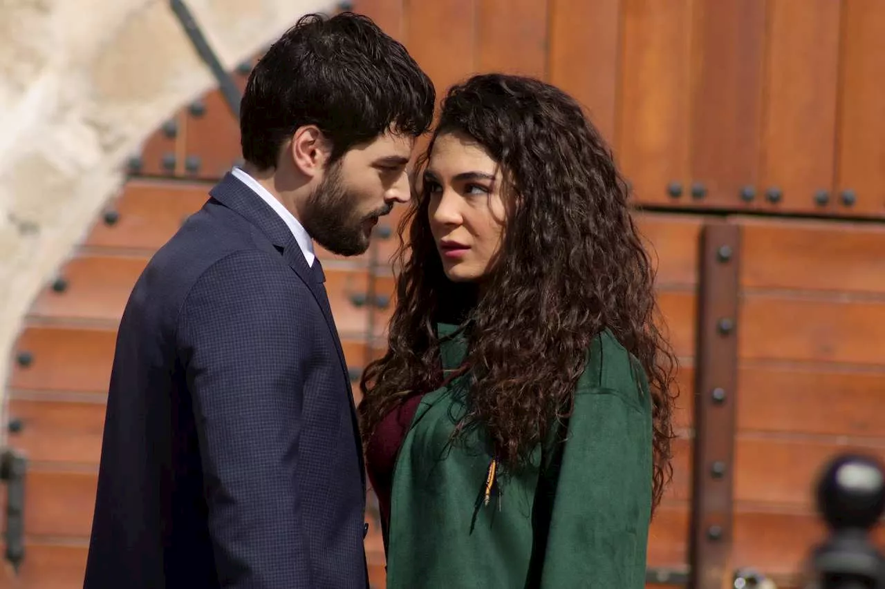 Nella nuova puntata di 'Hercai' Miran vuole riconquistare Reyyan, Zehra la ripudia