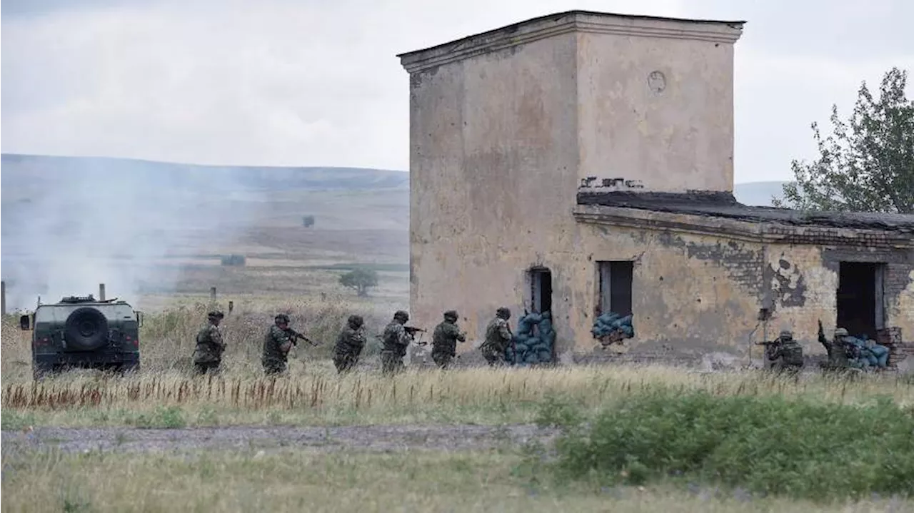 Предъявить готовность: в ЕС связали свои военные учения с действиями РФ