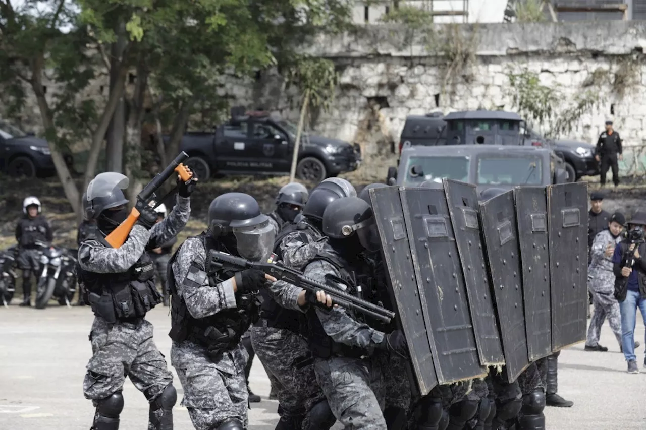 Jornada reduzida para PMs e bombeiros avança no Congresso