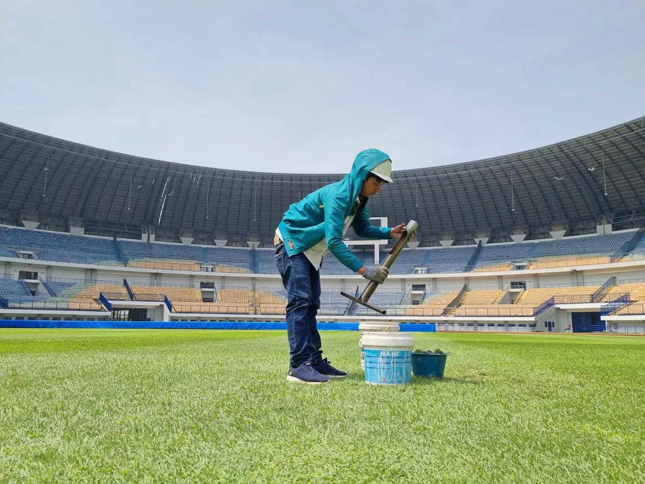 Persib Jamu Borneo FC di Stadion GBLA, Bobotoh Boleh Datang, tetapi