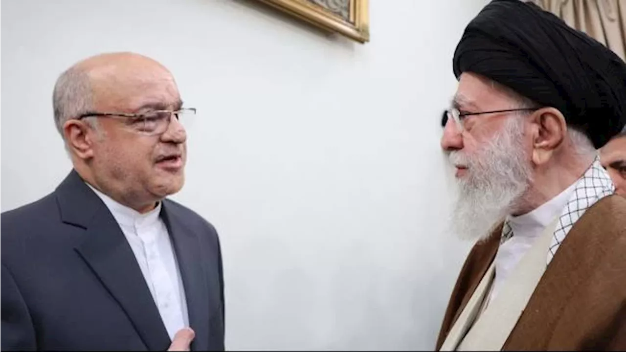 Pemimpin Iran Ali Khamenei Diisukan Koma, Fotonya dalam Kondisi Bugar Langsung Muncul