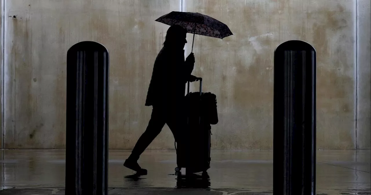 Strong atmospheric river and bomb cyclone to hit Bay Area with heavy rain, possible flooding