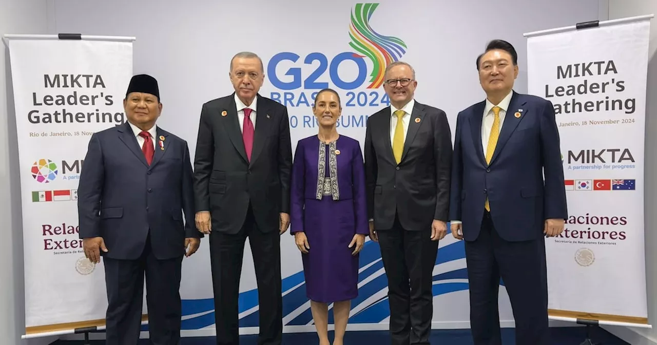 En Cumbre del G20, Sheinbaum se reúne con integrantes de MIKTA