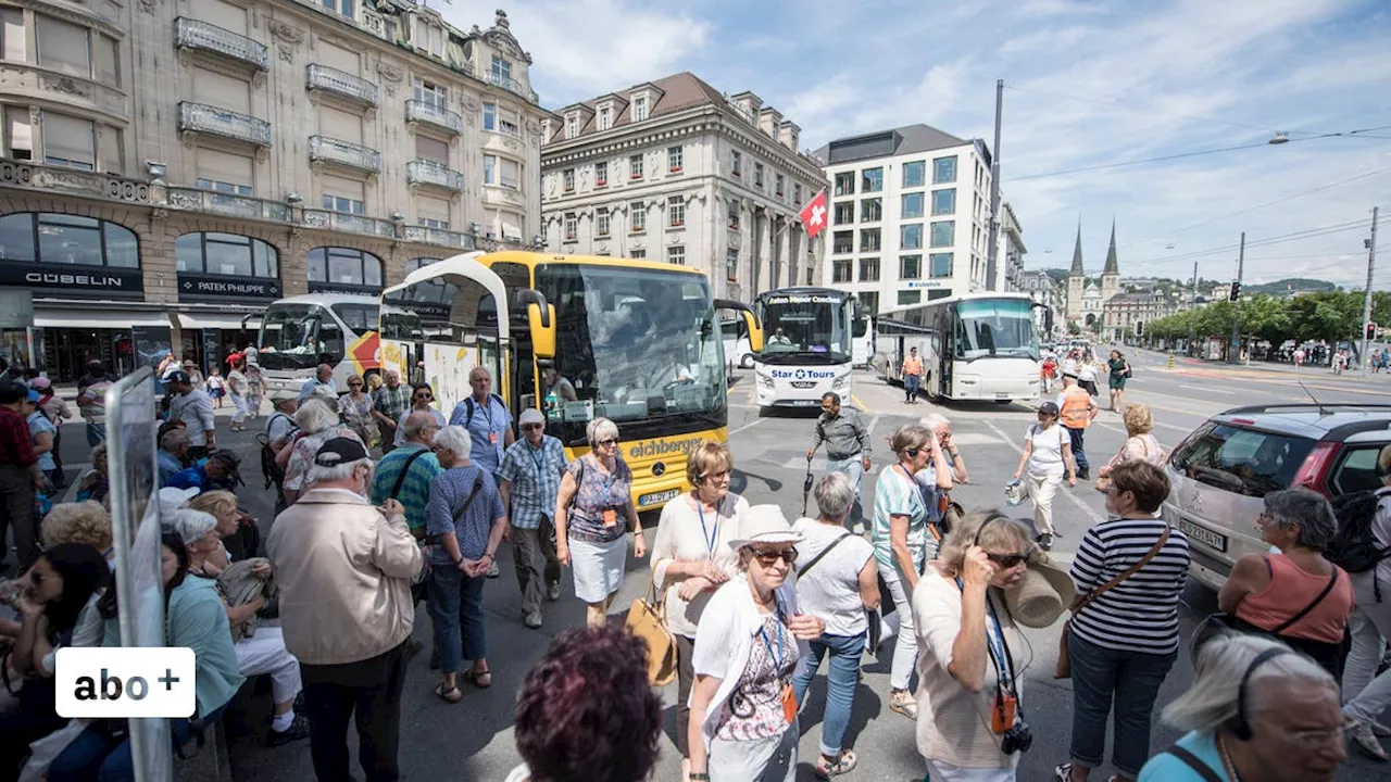 100 Franken pro Touristen-Car – das sagen die Parteien und Luzern Tourismus zur Haltegebühr