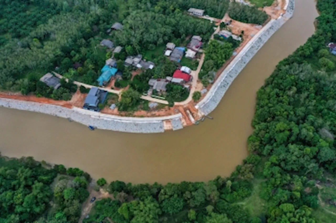 Police to crack down on Malaysians crossing border illegally at Sungai Golok from Dec 1