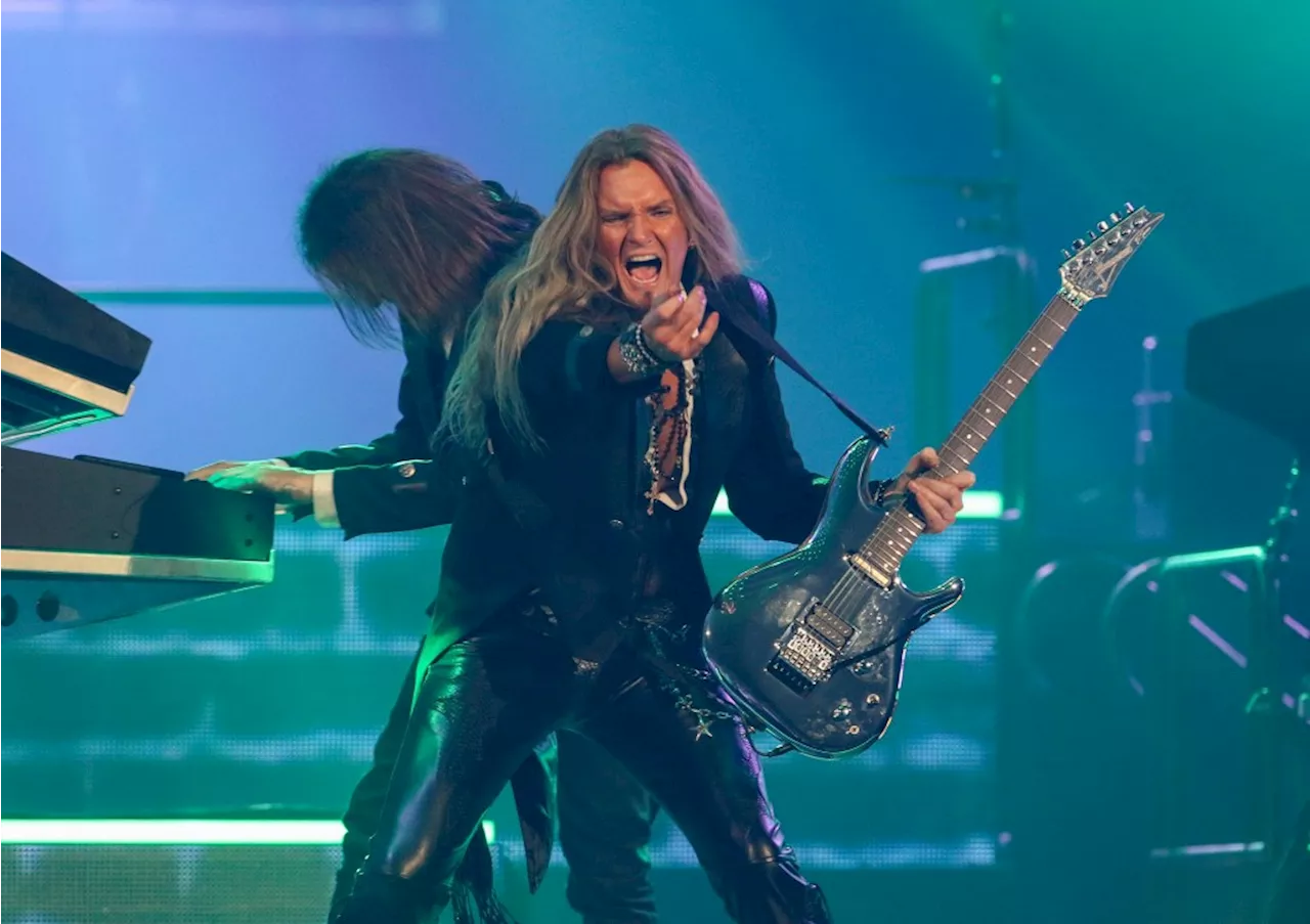 Trans-Siberian Orchestra brings new Christmas show to NorCal