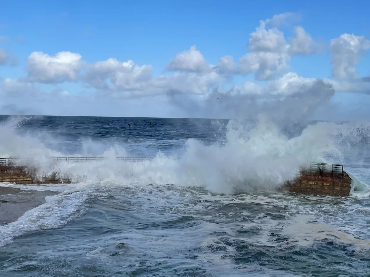 King tides hit San Diego beaches this weekend thanks to supermoon