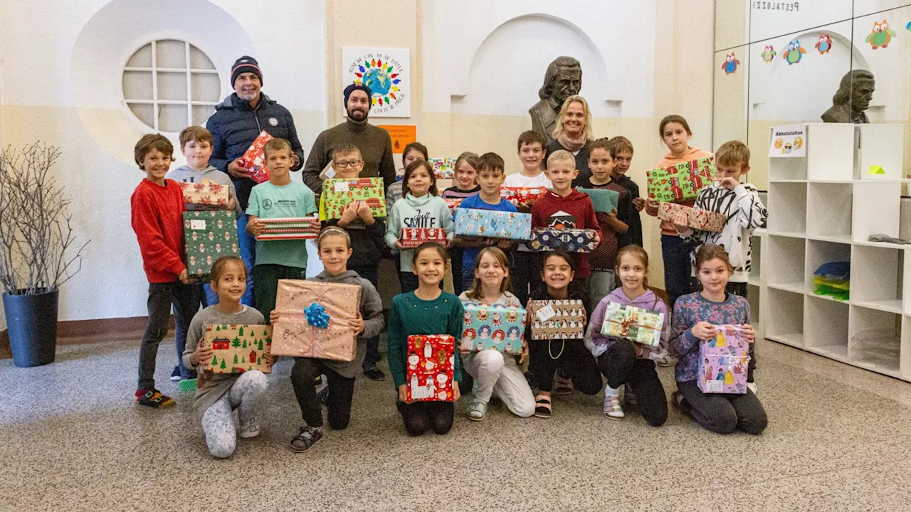 Kinder packten 1.753 Weihnachtsgeschenke für Kinder