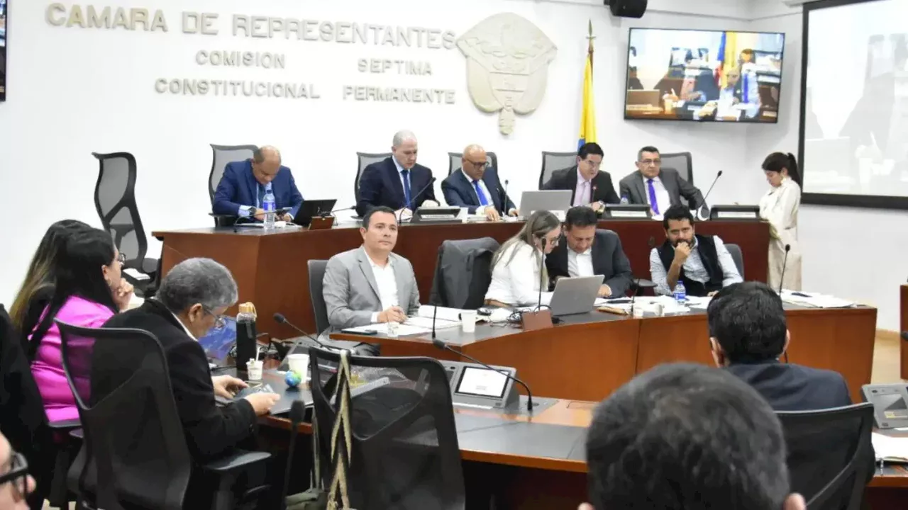 Reforma a la salud pasó el primer debate en la Cámara de Representantes