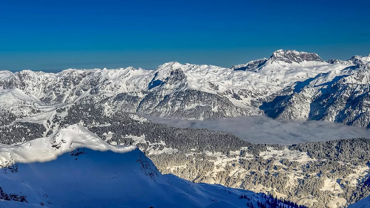 Unglück bei Alpen-Wanderung: Mann stürzt in Vorarlberg 150 Meter in den Tod