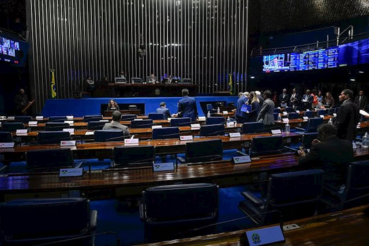 Senado termina votação de mudanças em emendas e aprova texto com restrição de bloqueios pelo governo